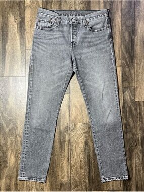 Levi's Women’s 501 CT Fit Jeans Button Fly Tapered Black Fade 30x30 (tag 28x34)